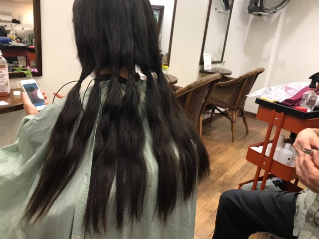 Hair Cut for Hair Donation | International hair salon A Cut Above(Hiroo  sta. Minato-ku,Tokyo) Roppongi is next sta.